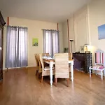 Logis Du Couvent Yourhosthelper * Narbonne