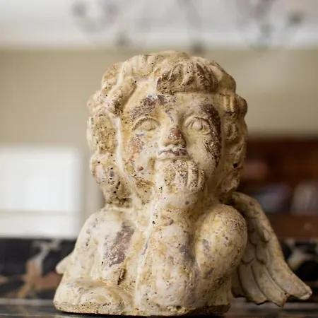 Logis Du Couvent Yourhosthelper