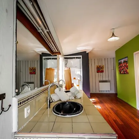 Logis Du Couvent Yourhosthelper Lägenhet