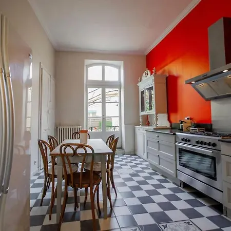 Logis Du Couvent Yourhosthelper