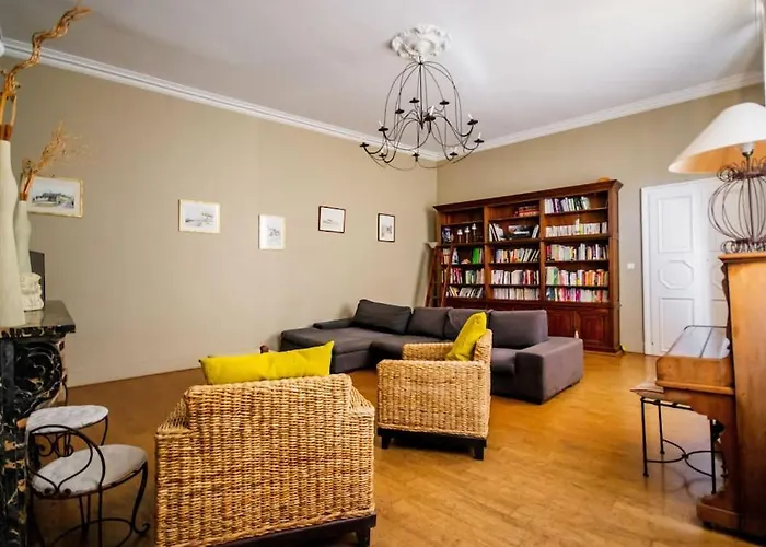 아파트 Logis Du Couvent Yourhosthelper